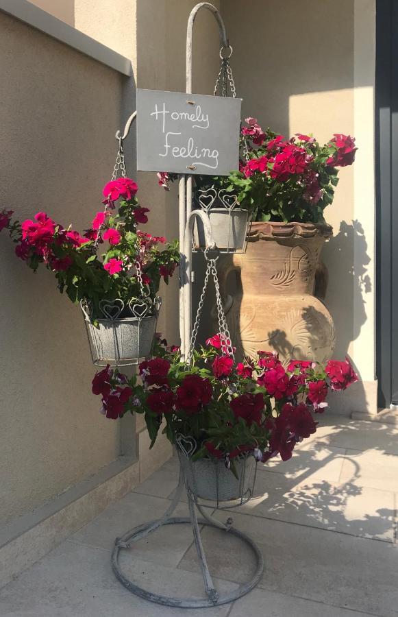 Homelyfeeling Castelnuovo del Garda Eksteriør bilde